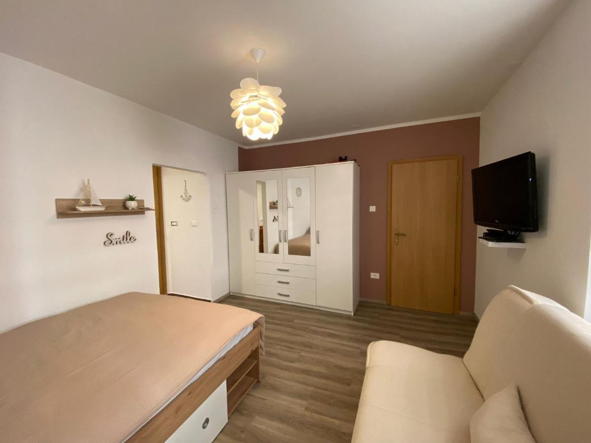 Apartma Pingo 科佩尔 外观 照片
